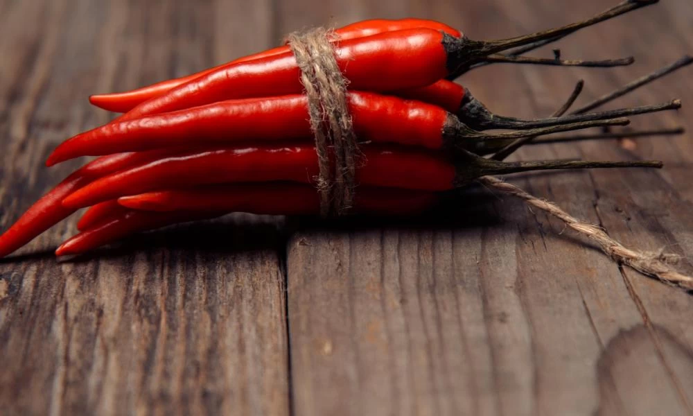 Τελικά, τι σχέση έχουν τα καυτερά φαγητά με την τεστοστερόνη;